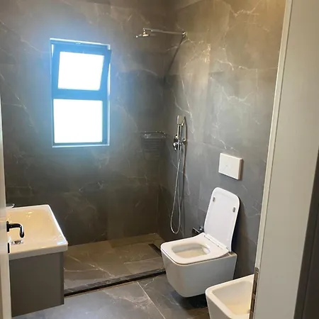 Apartamento Lana River Modern Tirana